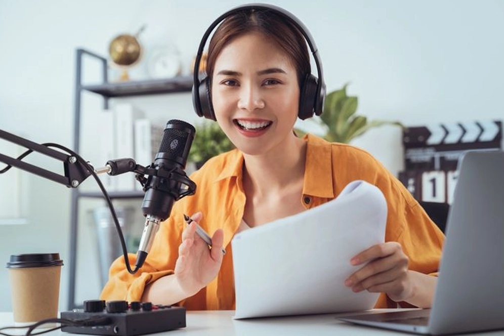 Audio Book Service by Oliver Publisher